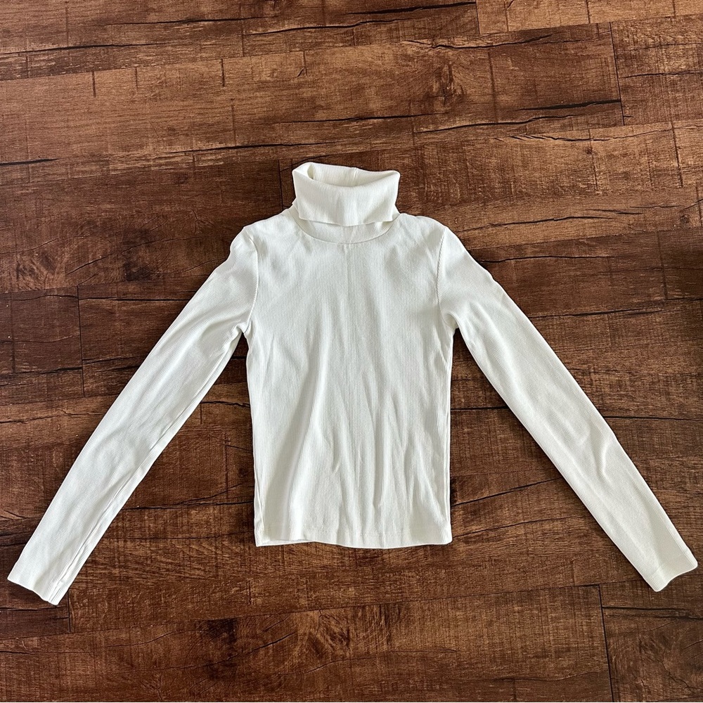 Ribbed T-shirt